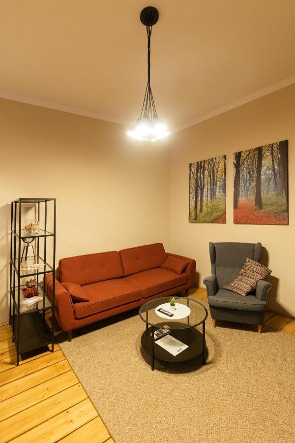 Chic Apartment In Historical City Center Timişoara Exterior foto